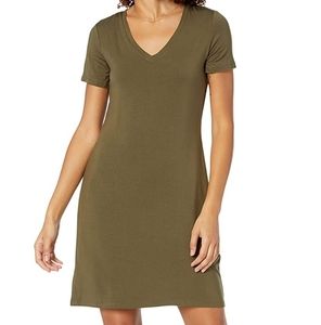 💕 Olive green t-shirt dress💕